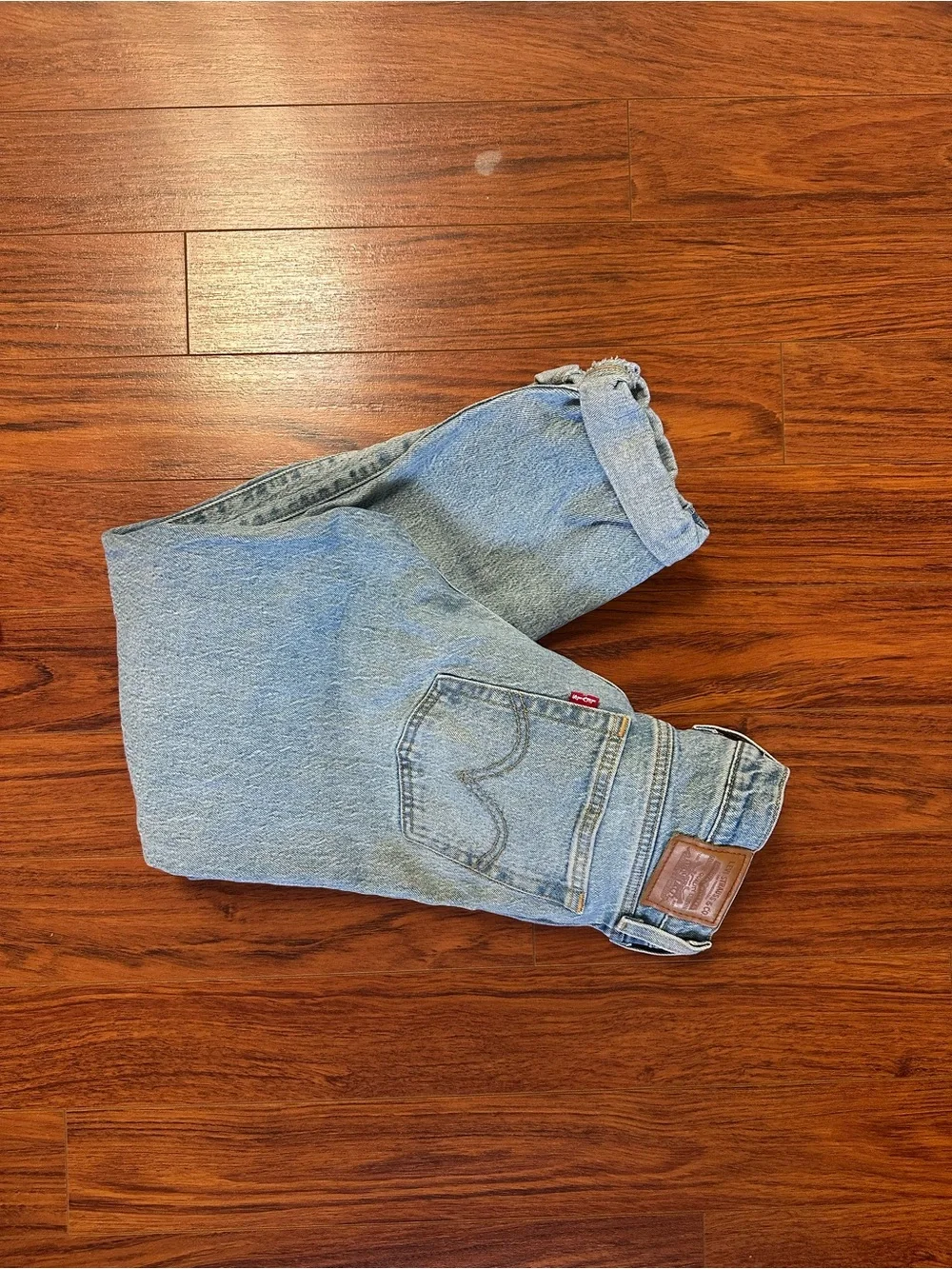 Signature by Levi Strauss Light Blue Cropped Women's Jeans - Picture 5 of 5